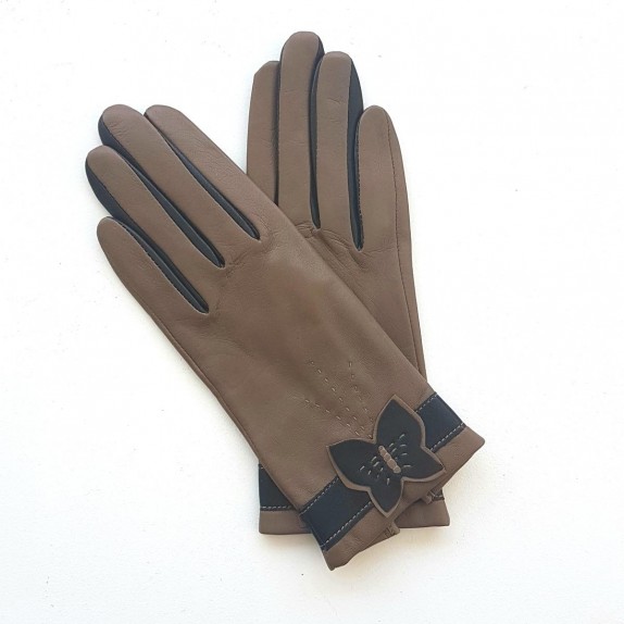 Leather gloves of lamb clay and black "PAPILLON".