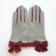 Gants en cuir d'agneau gris perle et rouges "CANDIE".