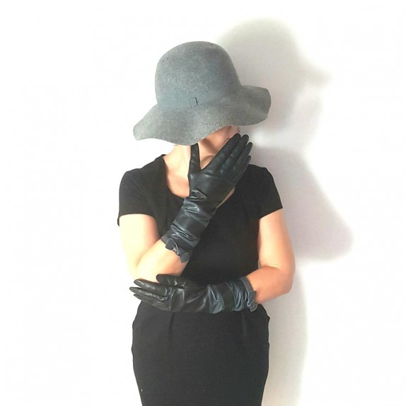 Leather gloves of lamb black and grey"NATRICIA BIS"