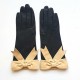 Leather gloves of lamb black and vanilla "CANDY".